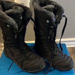Columbia Youth Boot- Minx Mid III WP Omni-Heat size 2